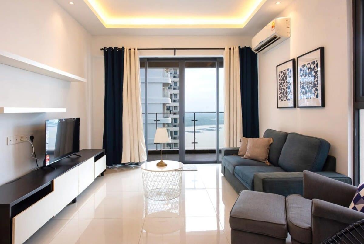 Comfy 3Br Apt In Danga Bay Free Parking Sea View جوهر بهرو المظهر الخارجي الصورة
