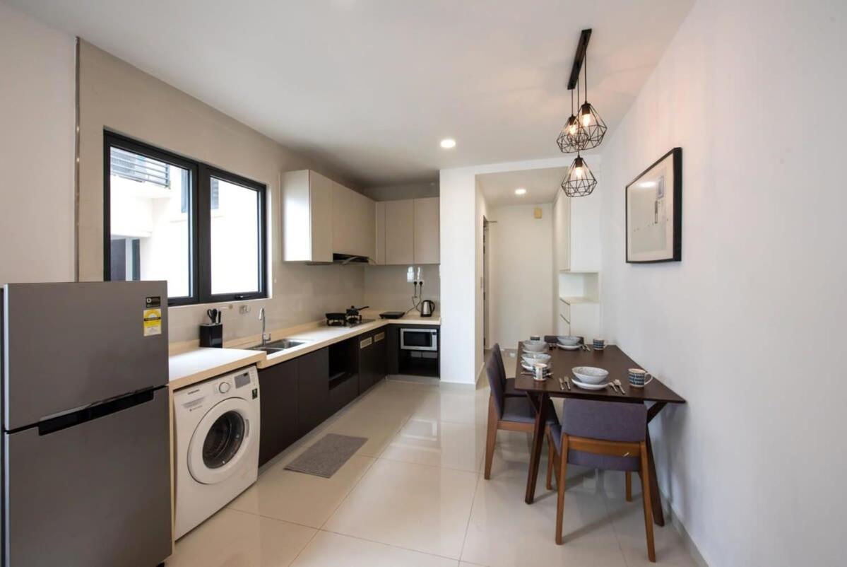 Comfy 3Br Apt In Danga Bay Free Parking Sea View جوهر بهرو المظهر الخارجي الصورة