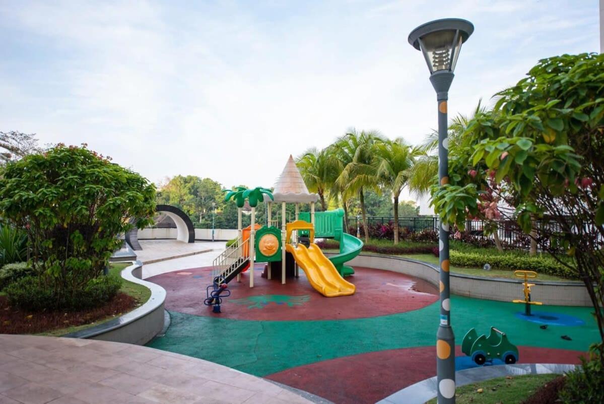 Comfy 3Br Apt In Danga Bay Free Parking Sea View جوهر بهرو المظهر الخارجي الصورة